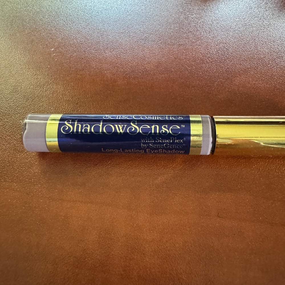 Shadowsence , [Lavender/purple]